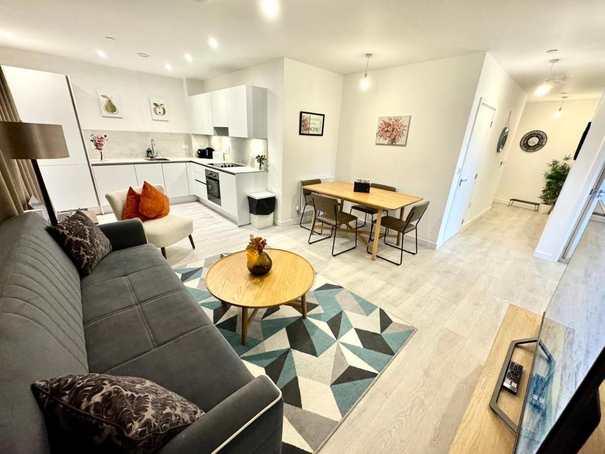 3Bedroom, 2Bathroom, Balcony,Luxury Flat Westfield Londres Extérieur photo