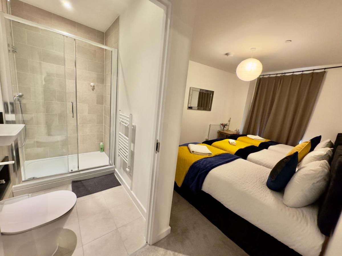 3Bedroom, 2Bathroom, Balcony,Luxury Flat Westfield Londres Extérieur photo