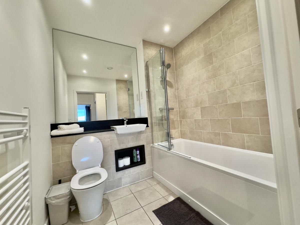 3Bedroom, 2Bathroom, Balcony,Luxury Flat Westfield Londres Extérieur photo