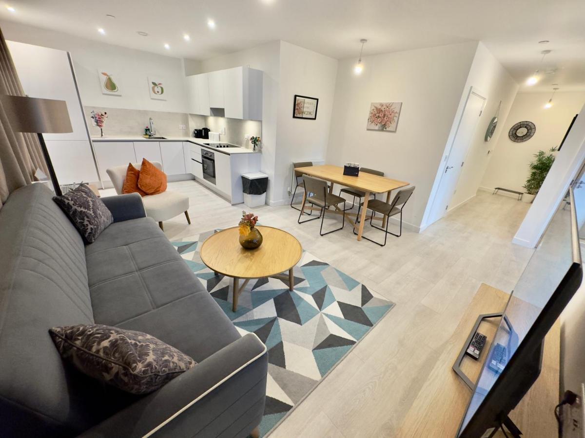3Bedroom, 2Bathroom, Balcony,Luxury Flat Westfield Londres Extérieur photo